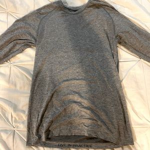 Lulu lemon long sleeve shirt